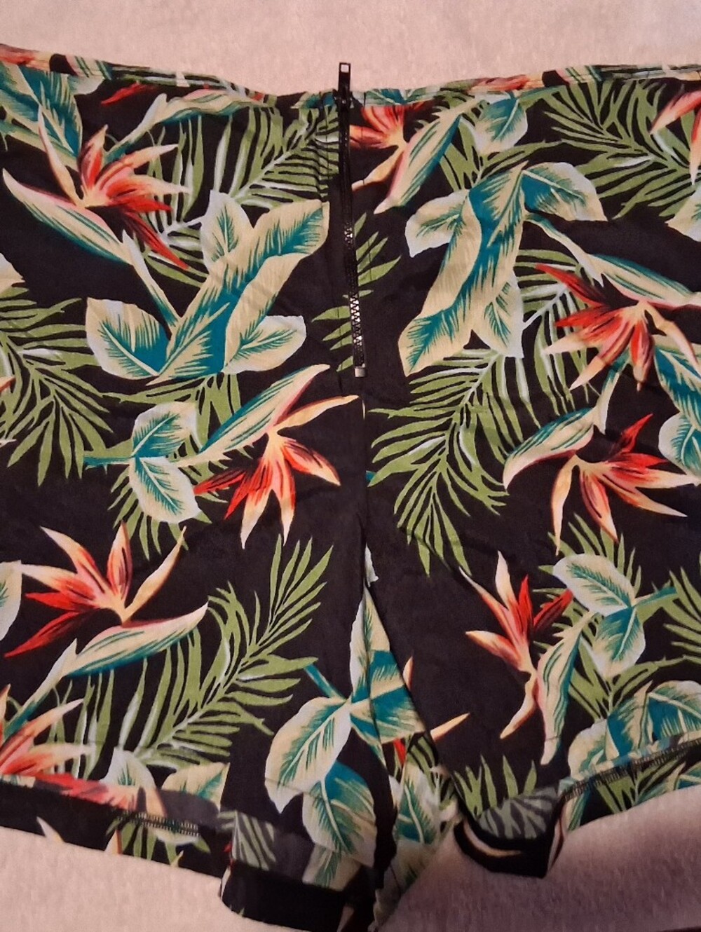 Catalina Black with Teal & Coral Tropical Print Shorts Sz 2xl